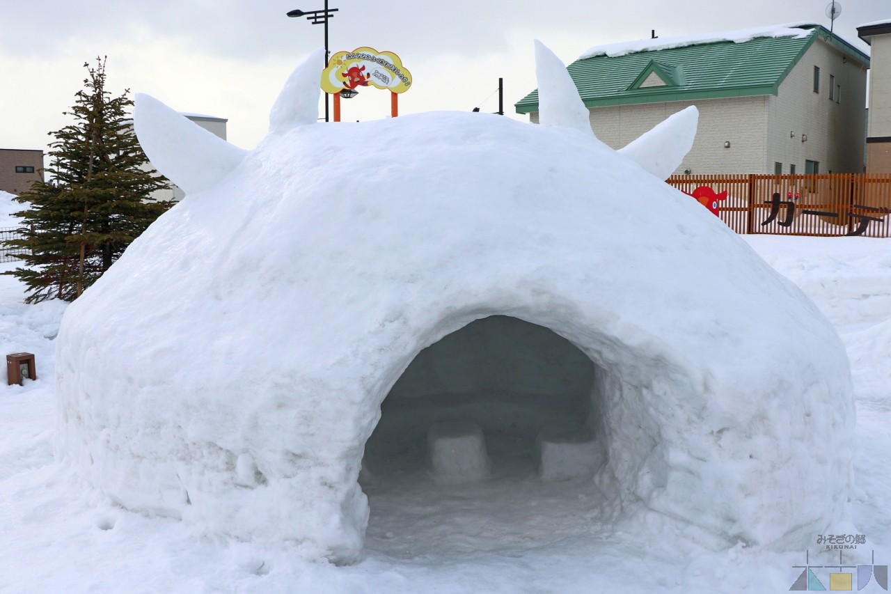 雪が多い木古内 かまくらでお汁粉 ミニ滑り台もあるよ 終了しました 道の駅 みそぎの郷 きこない